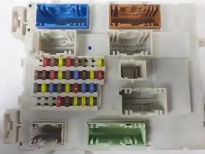Second-hand car spare part fuse box unit for ford focus lim. (cb8) t3da.t3db oem iam references bv6n14a073el  be49303110408