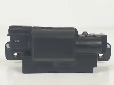 Pièce détachée automobile d'occasion coffre / serrure de porte pour nissan qashqai (j10) m9rd8g8 références oem iam 90502av70a  