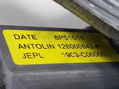 Автозапчастина б/у регулятор переднього правого скла для dacia duster ii k9k858 посилання на oem iam 128000842k  