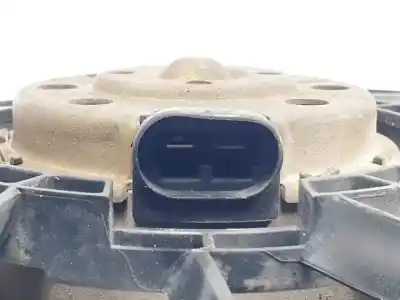 Pezzo di ricambio per auto di seconda mano elettroventola per renault clio ii fase i (b/cbo) d7f726 riferimenti oem iam 7700428659j  