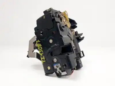 Автозапчасти б/у замок задней левой двери за audi allroad quattro (4bh) ake ссылки oem iam 4b0839015g