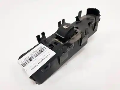 Автозапчасти б/у ВЫКЛЮЧАТЕЛЬ ПЕРЕДНЕГО ПРАВОГО ОКНА за CITROEN C3 PICASSO  ссылки OEM IAM 96637533XT  28232433