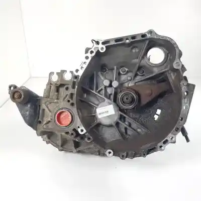 Second-hand car spare part GEARBOX for TOYOTA AVENSIS WAGON (T25)  OEM IAM references   5 VELOCIDADES