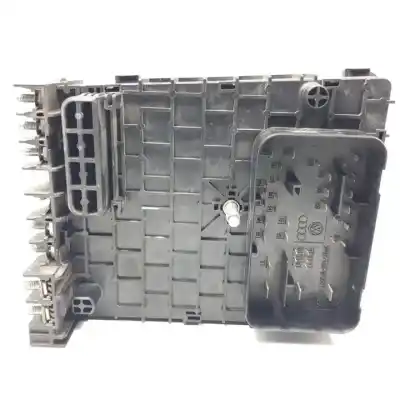İkinci el araba yedek parçası röle/sigorta kutusu için volkswagen passat berlina (3c2) bkc. bls. bxe oem iam referansları 3c0937125  63592777