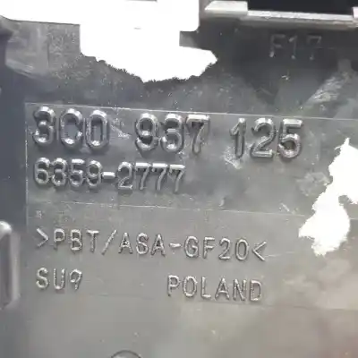 İkinci el araba yedek parçası röle/sigorta kutusu için volkswagen passat berlina (3c2) bkc. bls. bxe oem iam referansları 3c0937125  63592777