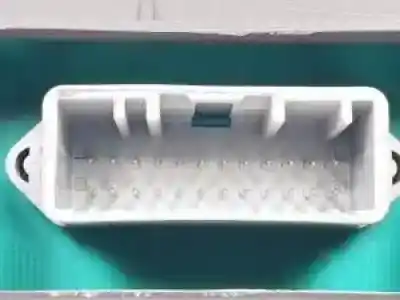 Peça sobressalente para automóvel em segunda mão quadrante por renault clio iii k9k768 referências oem iam 8200761861n  