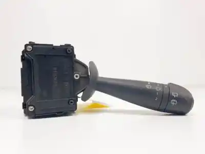 Pièce détachée automobile d'occasion COMMANDE D'ESSUIE GLACE pour DACIA LODGY  Références OEM IAM 681726046R  