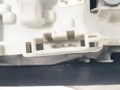 Автозапчасти б/у внутренний левый задний фонарь за audi a4 avant (8e) bre ссылки oem iam 8e9945093  