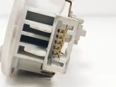 Peça sobressalente para automóvel em segunda mão luz interior por nissan note (e11e) cr14de referências oem iam 8200073234  