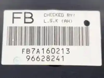 Peça sobressalente para automóvel em segunda mão quadrante por chevrolet captiva z20s-d referências oem iam 96628241  