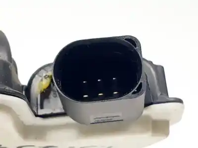 Автозапчасти б/у замок задней левой двери за skoda fabia (5j2) cbzc ссылки oem iam 1s4839015c  