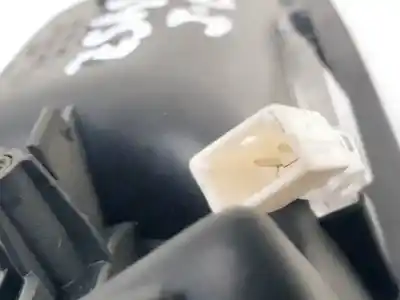 Автозапчастина б/у ліва передня внутрішня ручка для audi a8 (4e2) asb посилання на oem iam 4e0837019  