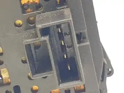 Pezzo di ricambio per auto di seconda mano comando pulito per opel combo y17dt riferimenti oem iam 09185415  