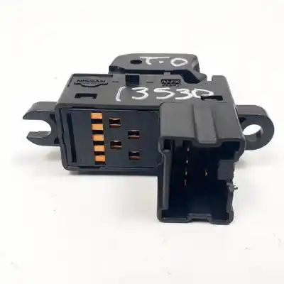 Second-hand car spare part rear right power window switch for nissan note (e11e) k9k276 oem iam references 25411ed00b  