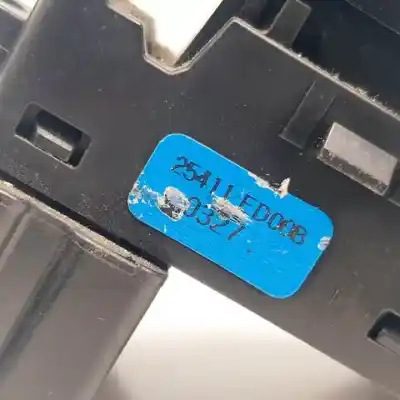 Peça sobressalente para automóvel em segunda mão botão / interruptor elevador vidro traseiro esquerdo por nissan note (e11e) k9k276 referências oem iam 25411ed008  