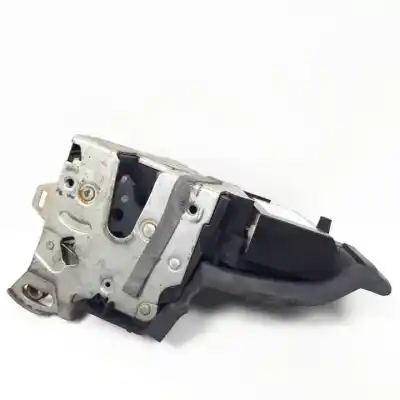 Peça sobressalente para automóvel em segunda mão FECHADURA DA PORTA DIANTEIRA DIREITA por BMW SERIE 5 TOURING (E39)  Referências OEM IAM 8235126  