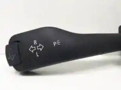 Second-hand car spare part indicator switch for bmw serie 5 touring (e39) d-256d1 oem iam references 8363668  