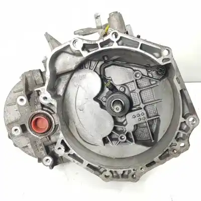 Second-hand car spare part gearbox for opel astra h caravan z17dtr oem iam references 55561599 5 velocidades 