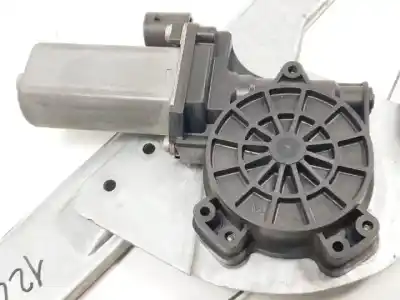 Second-hand car spare part passenger side right window regulator for dacia duster k9k666 oem iam references 8200733828e  5yy0043