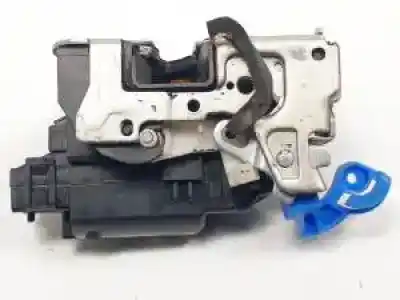 Peça sobressalente para automóvel em segunda mão fechadura da porta traseira esquerda por dacia duster k9k666 referências oem iam   