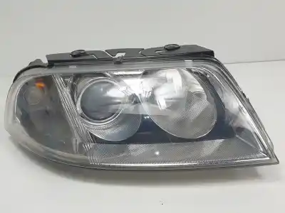 Recambio de automóvil de segunda mano de FARO DERECHO para VOLKSWAGEN PASSAT BERLINA (3B3)  referencias OEM IAM 3B0941016AN 1EL00835002 