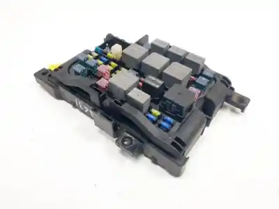 Автозапчасти б/у блок реле/предохранителей за kia carens (un) d4ea-w ссылки oem iam 919501d220