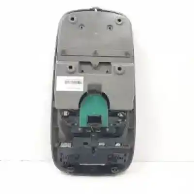 Second-hand car spare part interior light for kia sorento (bl) d4cb oem iam references 940a03e010  