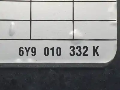 Автозапчастина б/у зовнішній пливний колпак для skoda fabia familiar (6y5) azq посилання на oem iam 6y9010332k  