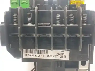 Second-hand car spare part fuse box unit for skoda superb (3v3) crlb oem iam references 5q0937125b  