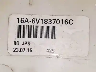 Second-hand car spare part front right door lock for skoda superb (3v3) crlb oem iam references 6v1837016c  