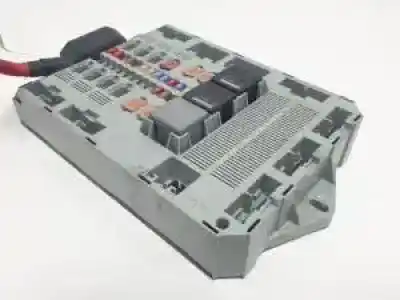 Second-hand car spare part fuse box unit for jaguar xf (x250) ajd oem iam references 8x2t14b476bd