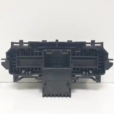 Автозапчасти б/у рычаг ручного тормоза за skoda superb (3v3) crlb ссылки oem iam 3v0927225b  
