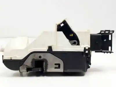 Second-hand car spare part left front door lock for citroen c3 8hz oem iam references 836153  