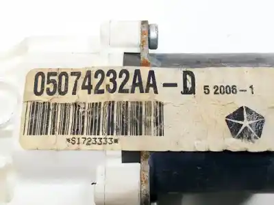 Автозапчасти б/у мотор заднего правого стекла за dodge caliber (pm) bsy ссылки oem iam 05074232aa  0130822278