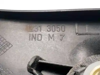 Автозапчастина б/у правий задний огляд для renault megane i fase 2 cabriolet (ea..) k4m700 .k7m702.k4m700.k4ma7.k4m.k4m708 посилання на oem iam 12313050  