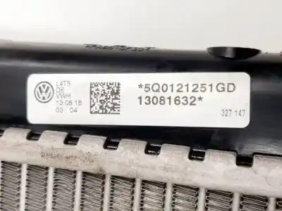 Автозапчастина б/у водяний радіатор для skoda superb (3v3) crlb посилання на oem iam 5q0121251gb  