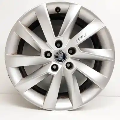 Second-hand car spare part rims set for skoda superb (3v3) crlb oem iam references 3v0601025c  r17