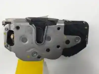 Pezzo di ricambio per auto di seconda mano serratura porta anteriore destra per chevrolet aveo berlina hatchback a13dtr-d riferimenti oem iam 3023880rh2