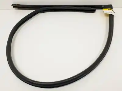 Pezzo di ricambio per auto di seconda mano Gomma Contorno Porta per PEUGEOT 206 BERLINA XR Riferimenti OEM IAM   