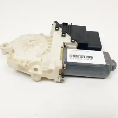 Pezzo di ricambio per auto di seconda mano MOTORE ALZACRISTALLI POSTERIORE SINISTRO per SEAT TOLEDO (1M2)  Riferimenti OEM IAM 101389101 7746002302 