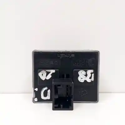 Автозапчастина б/у передні вікний вмикач для seat ibiza (6l1) asy посилання на oem iam 6q0959856  