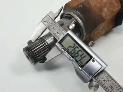 Автозапчастина б/у передня ліва трансмісія для dacia dokker k9k626 посилання на oem iam 391019924r  