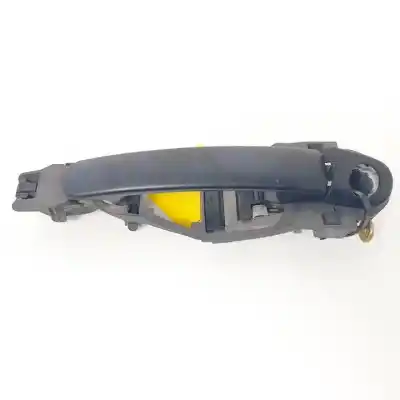 Pièce détachée automobile d'occasion POIGNÉE DE PORTE AVANT GAUCHE pour VOLKSWAGEN BORA BERLINA (1J2)  Références OEM IAM 3B0837885  3B0837886