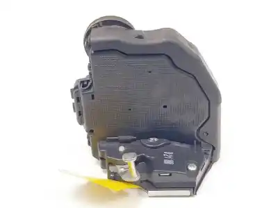 Автозапчастина б/у замок дверей заднього лівого для toyota auris (_e15_) 2.0 d-4d (ade150_) посилання на oem iam a046693  