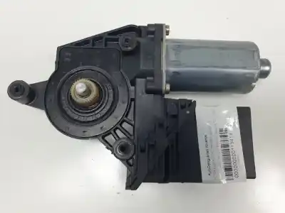 Recambio de automóvil de segunda mano de motor elevalunas trasero izquierdo para volkswagen passat berlina (3b3) highline referencias oem iam 119095xxx