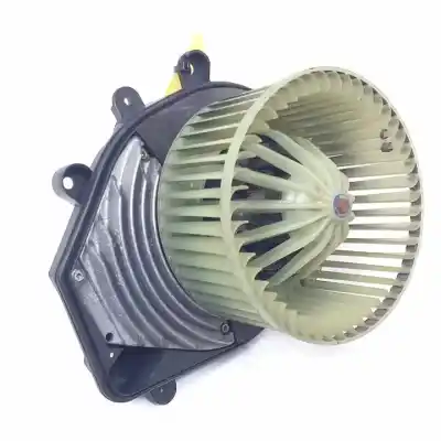 Recambio de automóvil de segunda mano de VENTILADOR CALEFACCION para VOLKSWAGEN PASSAT BERLINA (3B3)  referencias OEM IAM 740221233F  