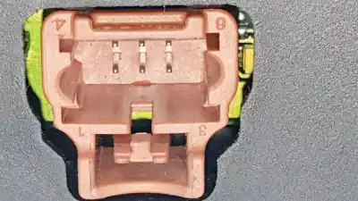Pièce détachée automobile d'occasion commutateur d'éclairage pour peugeot 307 cc (s1) nfu(tu5jp4) références oem iam 96574698xt 344720053 96538207xt