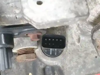 Pièce détachée automobile d'occasion boîte de vitesses pour jeep cherokee (kj) gk références oem iam 242j  52111022a