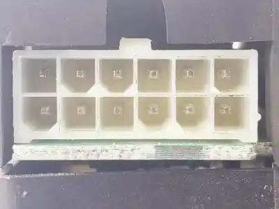 Second-hand car spare part multifunction display for kia sorento (bl) d4cb oem iam references 957103e530  