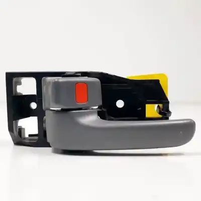 Автозапчасти б/у левая передняя внутренняя ручка за toyota rav 4 ii (_a2_) 2.0 d 4wd (cla20_, cla21_) ссылки oem iam 6920630150